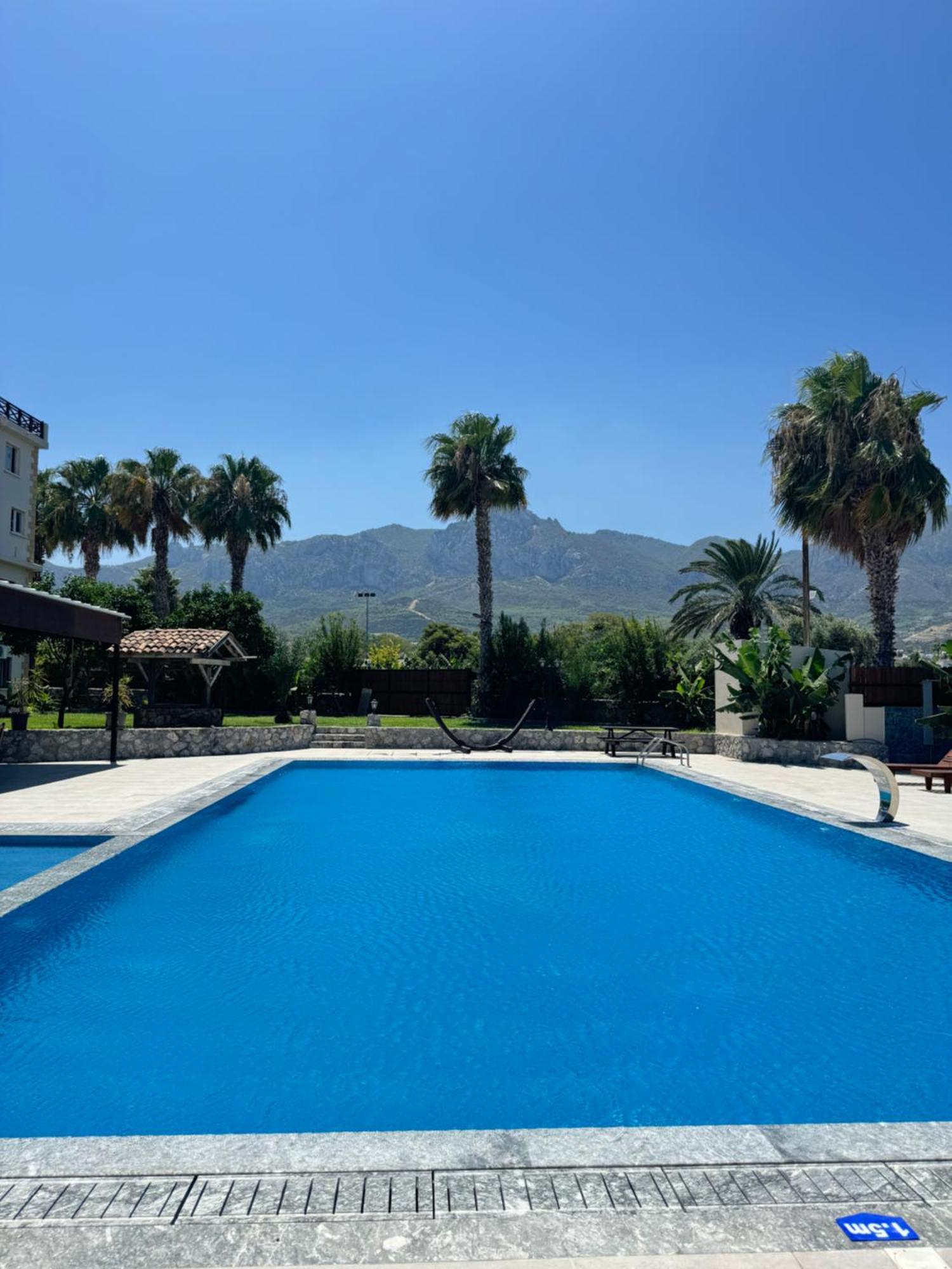 The Horse Farm Hotel Agios Georgios  Buitenkant foto
